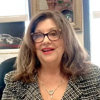 Lawyer Deborah Bianchi Tracht