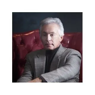 Lawyer Michael J. Maggiano