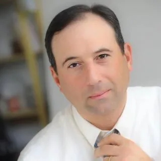 Lawyer Robert Joseph Sciglimpaglia Jr.