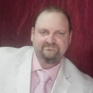 Lawyer Doug Dern