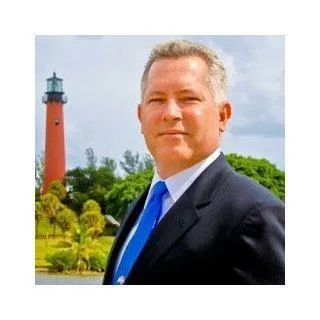 Lawyer Darren D. Shull