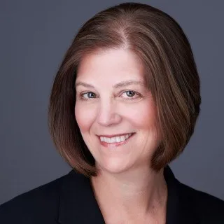 Lawyer Lisa M Knauf