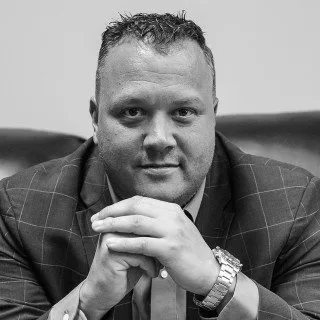 Lawyer Thomas L Erb Jr