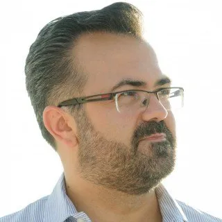 Lawyer Arik D. Hetue