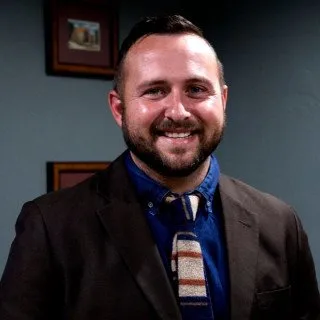 Lawyer Blake E Lynch