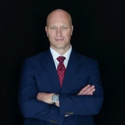 Robert Edward Luttrell III - Attorney