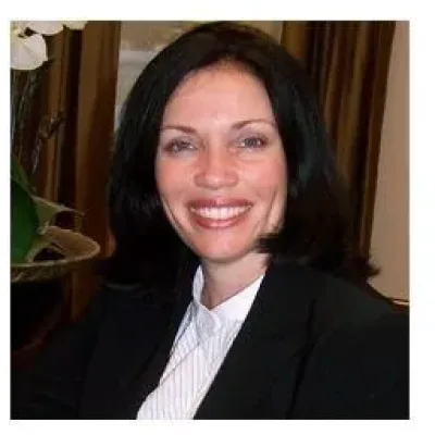 Darnelle Paige Toth - Attorney