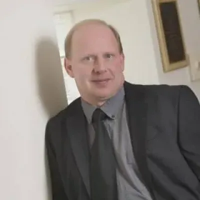 Rae R Bentz - Attorney