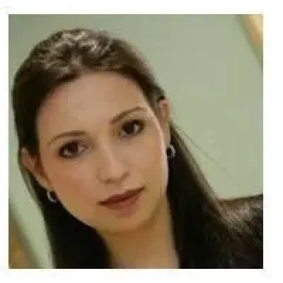 Natascha Aabbott